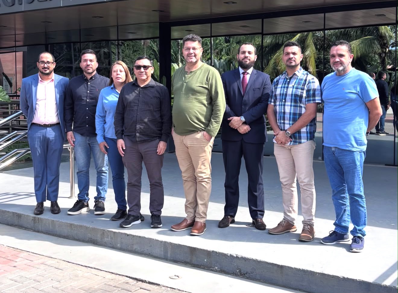 Câmara de Viana recebe comitiva da Câmara de Aracruz para troca de experiências